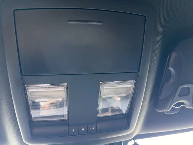 ダッジ チャレンジャー Ｒ／Ｔ スキャットパック H30年 (東海) 99