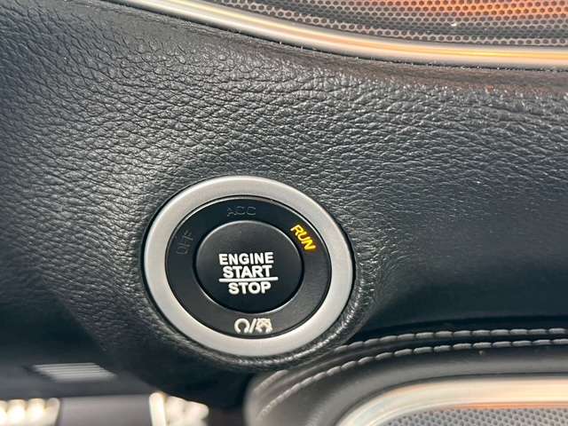 ダッジ チャレンジャー Ｒ／Ｔ スキャットパック H30年 (東海) 99