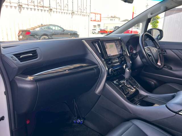 トヨタ アルファード ２．５ Ｓ Ｃパッケージ R2年 (東海) 99