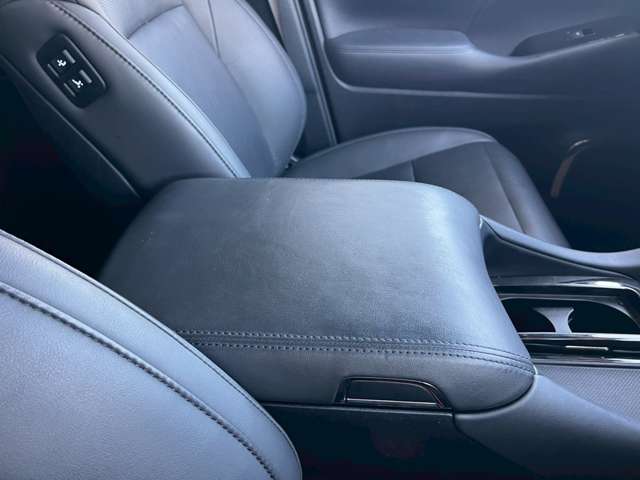 トヨタ アルファード ２．５ Ｓ Ｃパッケージ R2年 (東海) 99