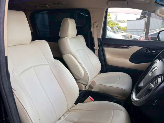 トヨタ アルファード ２．５ Ｘ R1年 (東海) 99