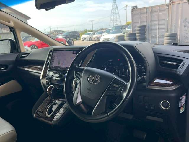 トヨタ アルファード ２．５ Ｘ R1年 (東海) 99