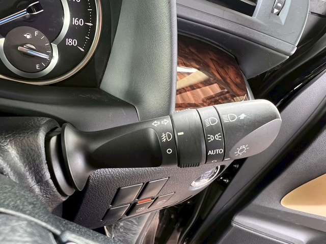 トヨタ アルファード ２．５ Ｘ R1年 (東海) 99