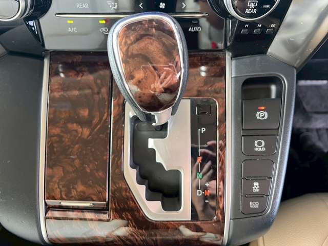 トヨタ アルファード ２．５ Ｘ R1年 (東海) 99