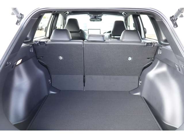 トヨタ カローラクロス　ハイブリッド １．８ ハイブリッド Ｚ R7年 (東海) 99