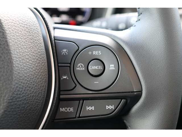 トヨタ カローラクロス　ハイブリッド １．８ ハイブリッド Ｚ R7年 (東海) 99