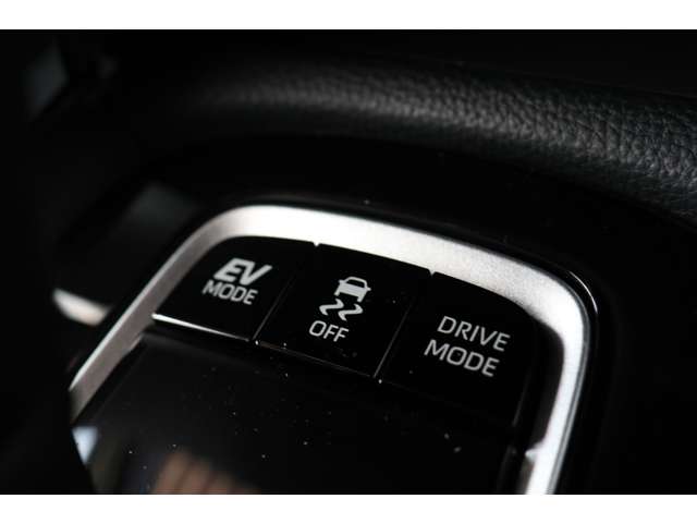 トヨタ カローラクロス　ハイブリッド １．８ ハイブリッド Ｚ R7年 (東海) 99