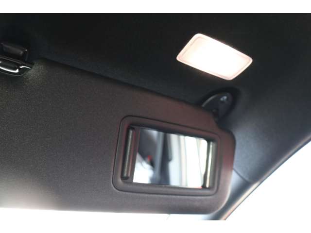 トヨタ カローラクロス　ハイブリッド １．８ ハイブリッド Ｚ R7年 (東海) 99