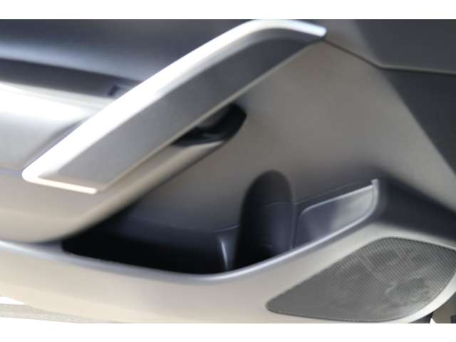 トヨタ カローラクロス　ハイブリッド １．８ ハイブリッド Ｚ R7年 (東海) 99