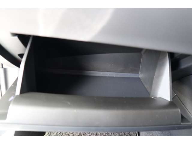 トヨタ カローラクロス　ハイブリッド １．８ ハイブリッド Ｚ R7年 (東海) 99