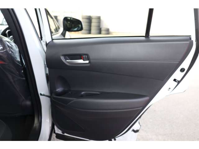 トヨタ カローラクロス　ハイブリッド １．８ ハイブリッド Ｚ R7年 (東海) 99