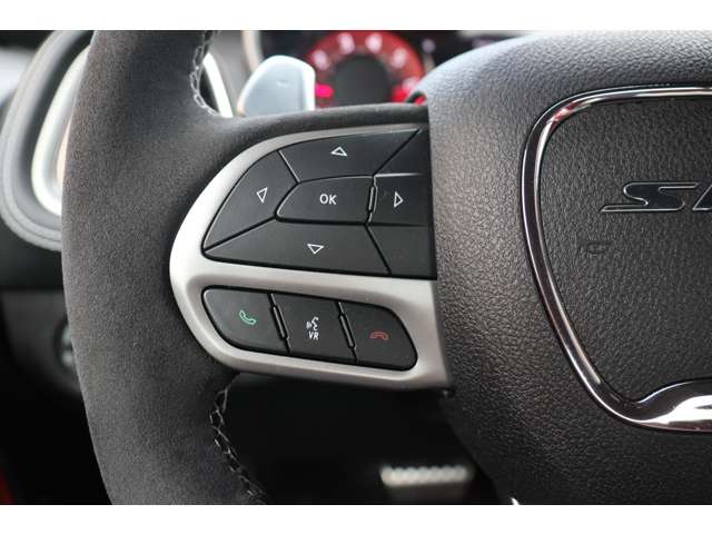 ダッジ チャレンジャー ＳＲＴ ヘルキャット R4年 (東海) 99