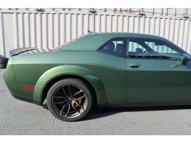 ダッジ チャレンジャー ＳＲＴ ヘルキャット R4年 (東海) 99