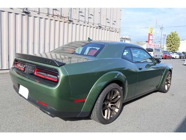 ダッジ チャレンジャー ＳＲＴ ヘルキャット R4年 (東海) 99