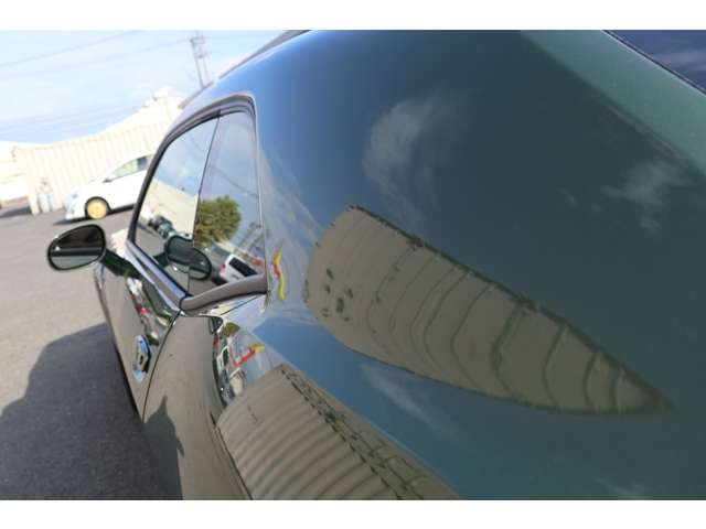 ダッジ チャレンジャー ＳＲＴ ヘルキャット R4年 (東海) 99