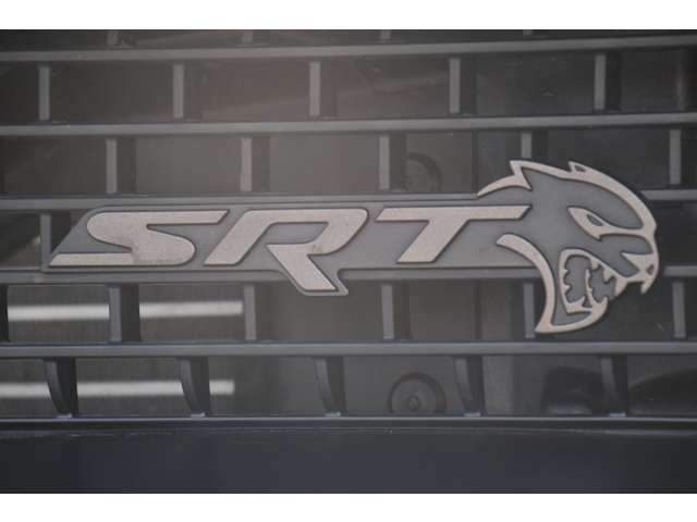 ダッジ チャレンジャー ＳＲＴ ヘルキャット R4年 (東海) 99