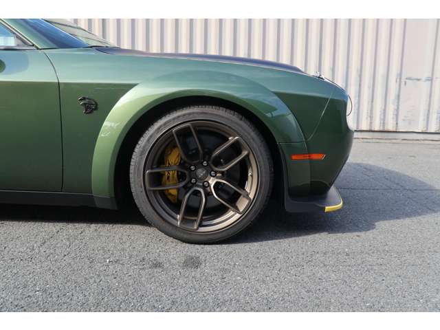 ダッジ チャレンジャー ＳＲＴ ヘルキャット R4年 (東海) 99