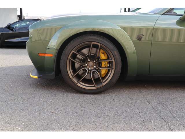 ダッジ チャレンジャー ＳＲＴ ヘルキャット R4年 (東海) 99