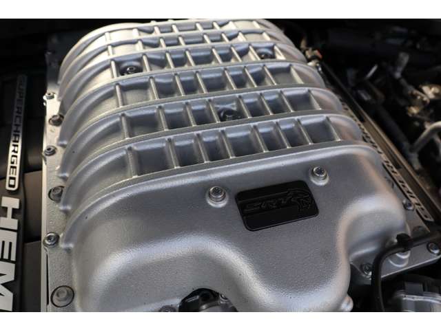 ダッジ チャレンジャー ＳＲＴ ヘルキャット R4年 (東海) 99