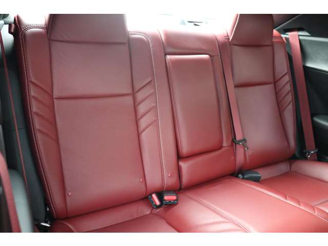 ダッジ チャレンジャー ＳＲＴ ヘルキャット R4年 (東海) 99