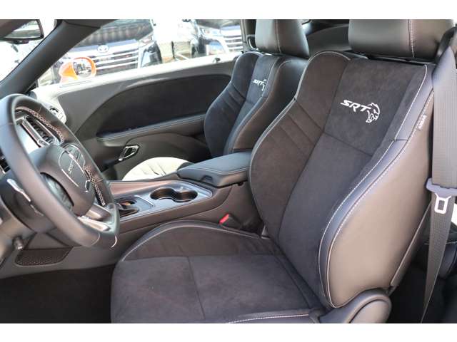 ダッジ チャレンジャー ＳＲＴ ヘルキャット R5年 (東海) 99