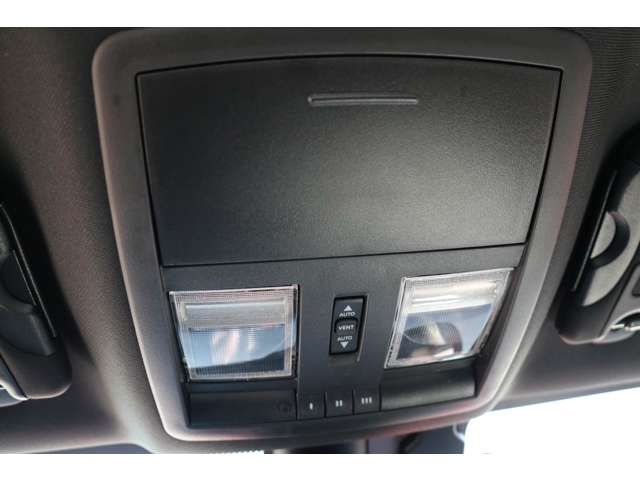 ダッジ チャレンジャー ＳＲＴ ヘルキャット R5年 (東海) 99