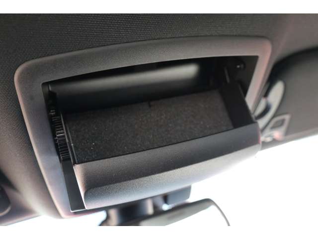 ダッジ チャレンジャー ＳＲＴ ヘルキャット R5年 (東海) 99