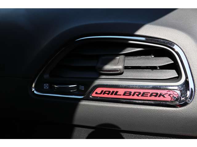 ダッジ チャレンジャー ＳＲＴ ヘルキャット R5年 (東海) 99