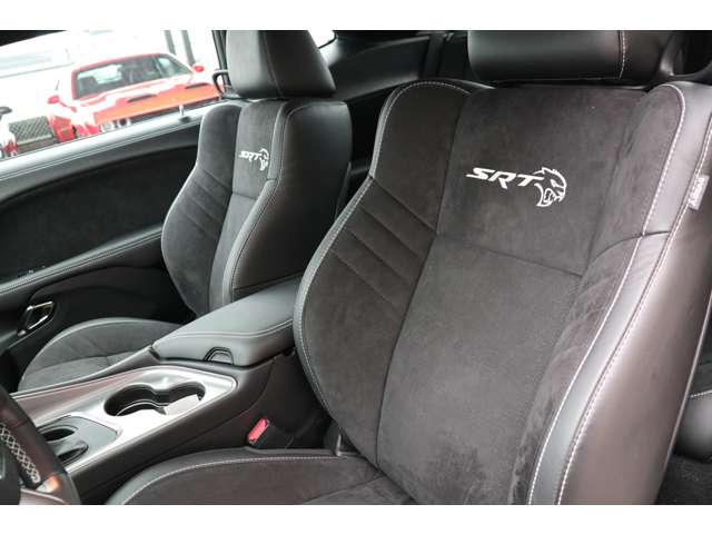 ダッジ チャレンジャー ＳＲＴ ヘルキャット R5年 (東海) 99