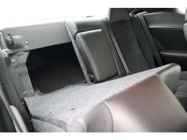 ダッジ チャレンジャー ＳＲＴ ヘルキャット R5年 (東海) 99