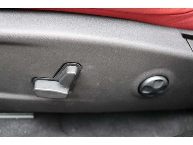 ダッジ チャージャー ＳＲＴジェイルブレイク R5年 (東海) 99