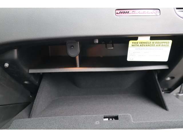 ダッジ チャージャー ＳＲＴジェイルブレイク R5年 (東海) 99