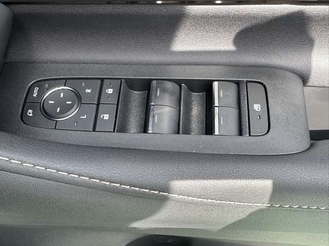 トヨタ アルファード　ハイブリッド ハイブリッド ２．５ Ｚ R5年 (東海) 99