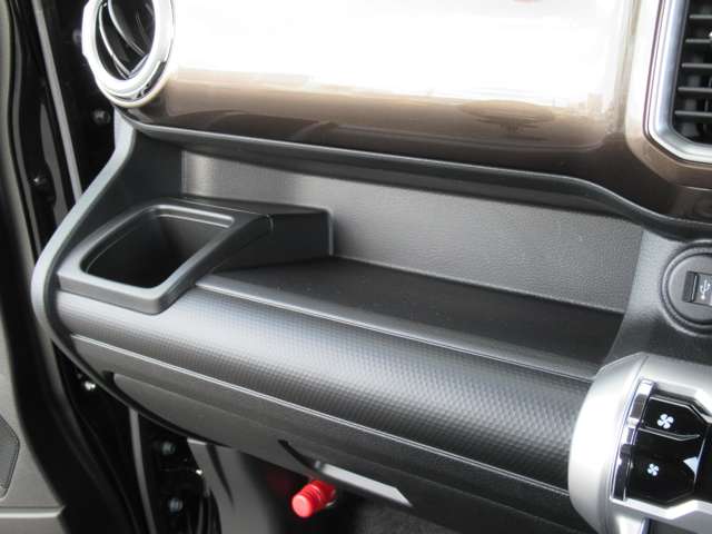 スズキ クロスビー １．０ ハイブリッド ＭＺ R7年 (関東) 99