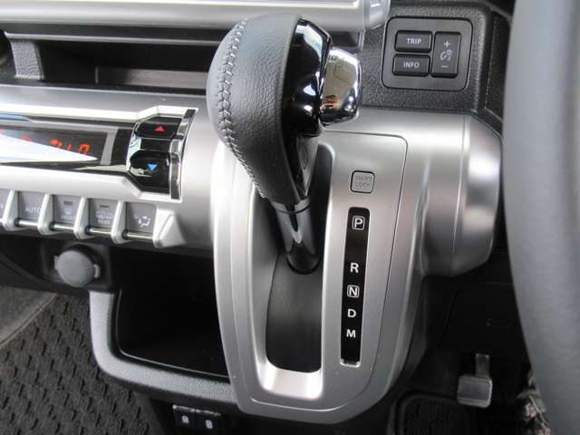 スズキ クロスビー １．０ ハイブリッド ＭＺ R7年 (関東) 99