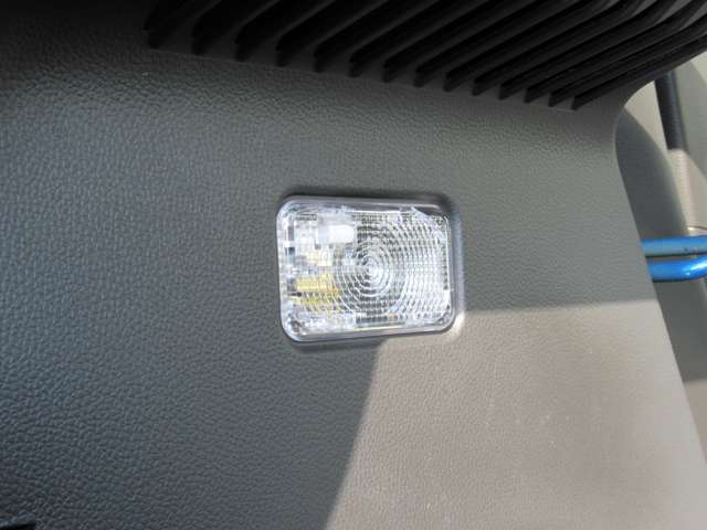 スズキ スイフト スポーツ １．４ スズキセーフティサポート非装着車 R4年 (関東) 99