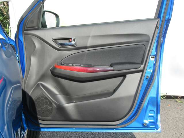 スズキ スイフト スポーツ １．４ スズキセーフティサポート非装着車 R4年 (関東) 99