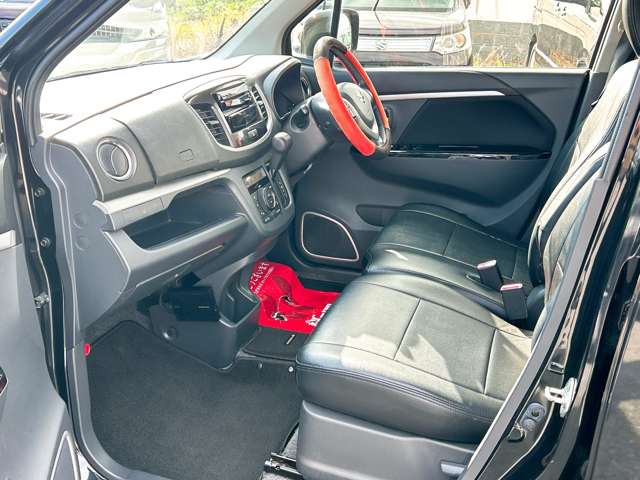 スズキ ワゴンＲ ６６０ スティングレー Ｘ H27年 (九州・沖縄) 99