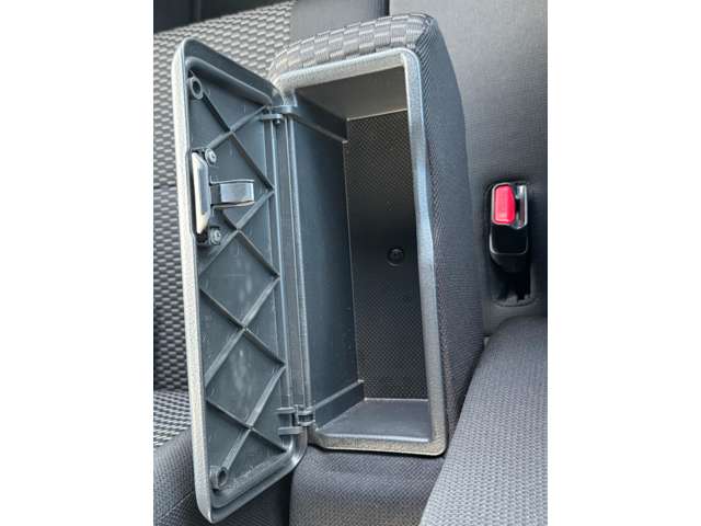 トヨタ ピクシス　メガ ６６０ Ｌ ＳＡＩＩＩ R2年 (九州・沖縄) 99