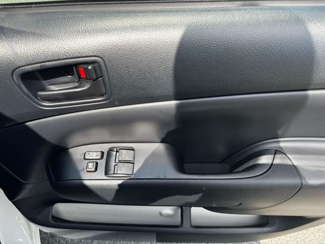 トヨタ プロボックスバン　ハイブリッド ハイブリッド １．５ ＧＸ R7年 (九州・沖縄) 99