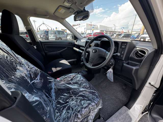 トヨタ プロボックスバン　ハイブリッド ハイブリッド １．５ ＧＸ R7年 (九州・沖縄) 99