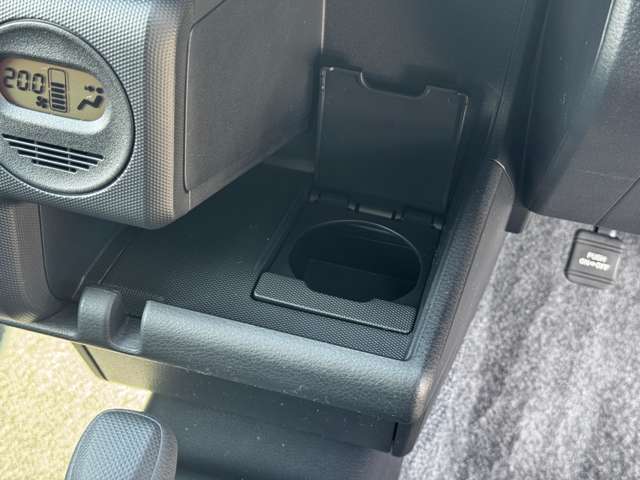 トヨタ プロボックスバン　ハイブリッド ハイブリッド １．５ ＧＸ R7年 (九州・沖縄) 99