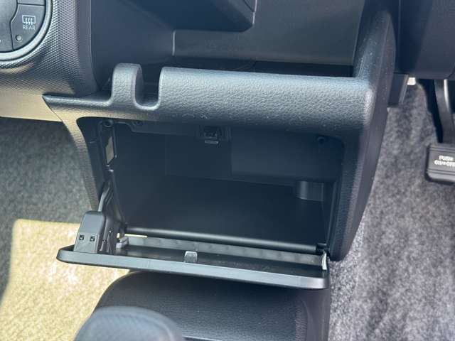 トヨタ プロボックスバン　ハイブリッド ハイブリッド １．５ ＧＸ R7年 (九州・沖縄) 99