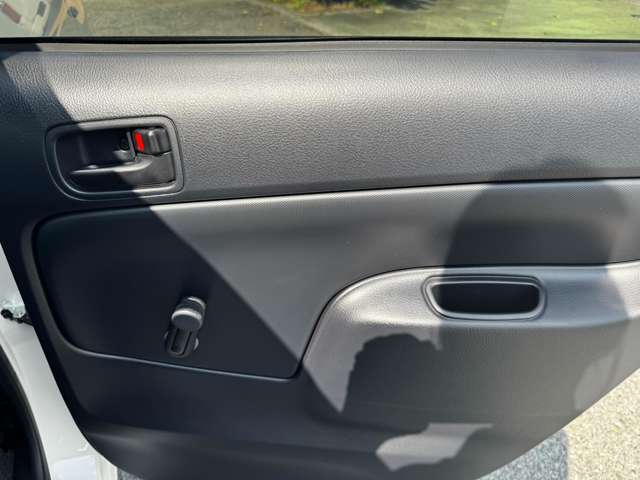 トヨタ プロボックスバン　ハイブリッド ハイブリッド １．５ ＧＸ R7年 (九州・沖縄) 99