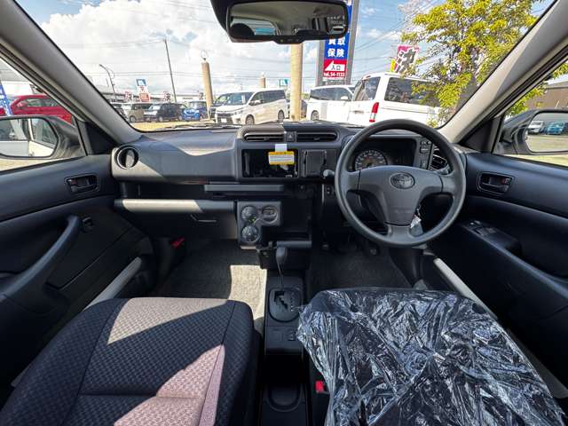 トヨタ プロボックスバン　ハイブリッド ハイブリッド １．５ ＧＸ R7年 (九州・沖縄) 99