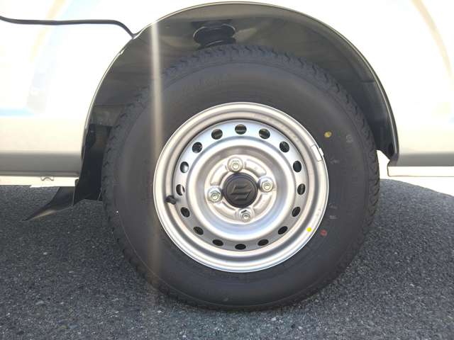 スズキ キャリイトラック ６６０ ＫＣエアコン・パワステ農繁 ３方開 ４ＷＤ R6年 (九州・沖縄) 99