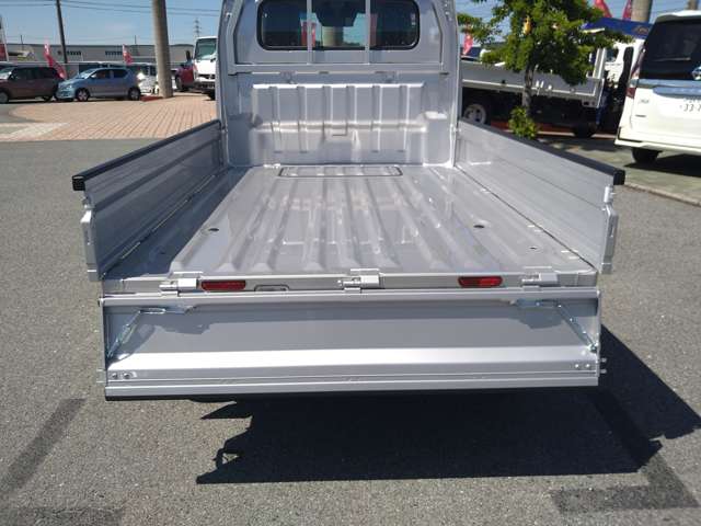 スズキ キャリイトラック ６６０ ＫＣエアコン・パワステ農繁 ３方開 ４ＷＤ R6年 (九州・沖縄) 99