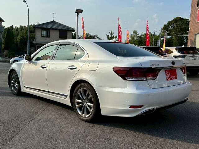レクサス ＬＳハイブリッド ６００Ｈ バージョンＣ Ｉパッケージ ４ＷＤ H25年 (関東) 99