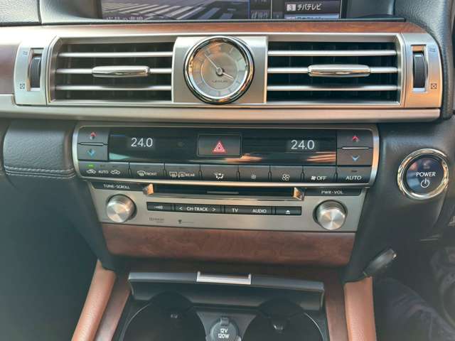 レクサス ＬＳハイブリッド ６００Ｈ バージョンＣ Ｉパッケージ ４ＷＤ H25年 (関東) 99