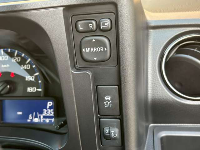 トヨタ プロボックスバン　ハイブリッド ハイブリッド １．５ Ｆ R7年 (関東) 99